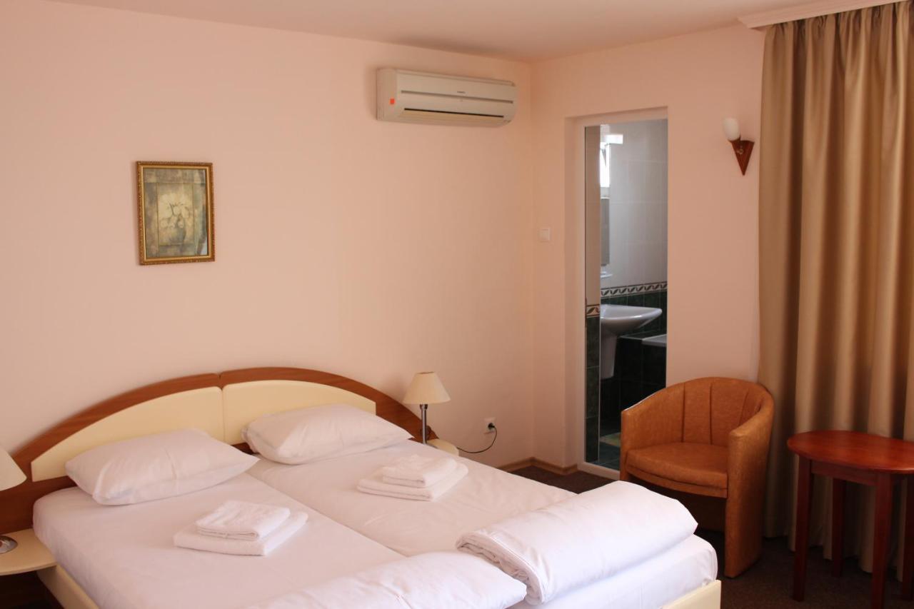 Arlanda Hotell Sveti Vlas Exteriör bild