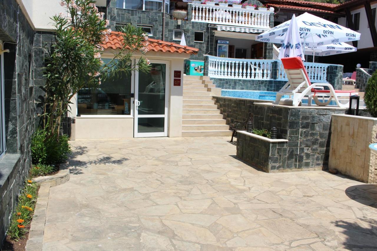 Arlanda Hotell Sveti Vlas Exteriör bild