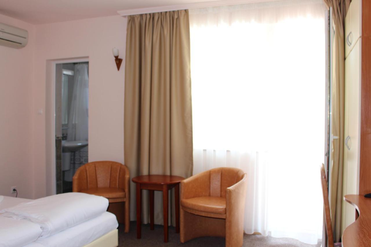 Arlanda Hotell Sveti Vlas Exteriör bild